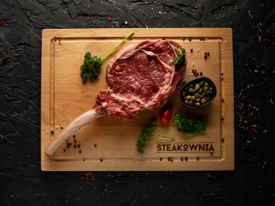 Tomahawk steak