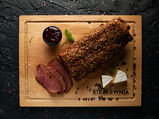 Rostbef dojrzewający wędzony - Pastrami