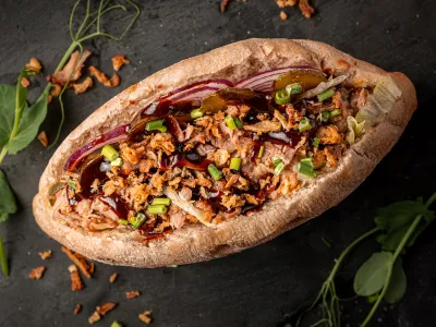 Pulled pork + bułki brioche z sezamem 2+4