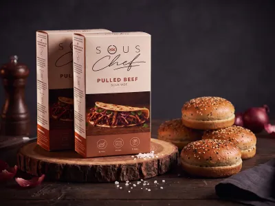 Pulled beef + bułki brioche z sezamem 2+4