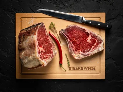 Antrykot suchodojrzewający z kością