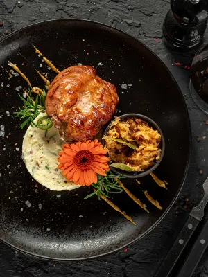 Golonka wieprzowa wolno gotowana 350 g